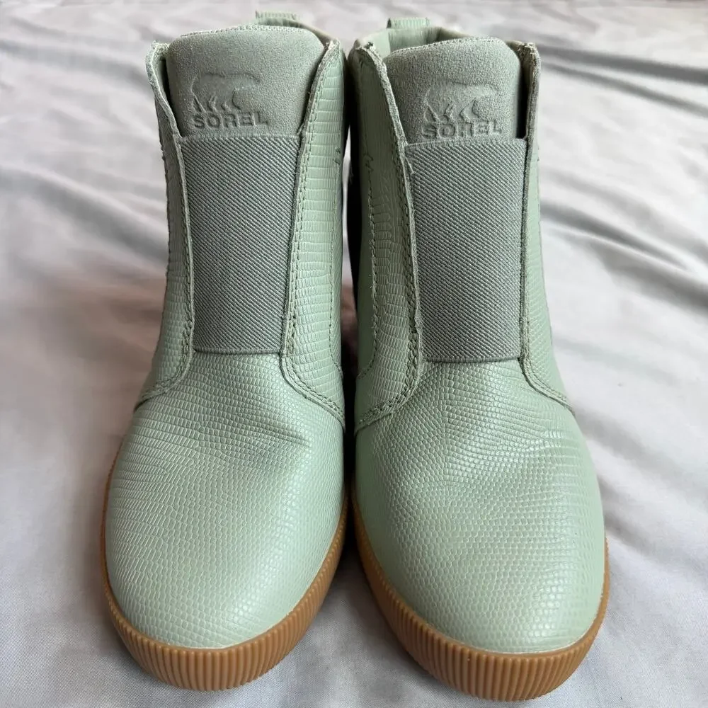 Sorel Out N About Chelsea Boots Women's US 6 Sage Green Waterproof Ankle